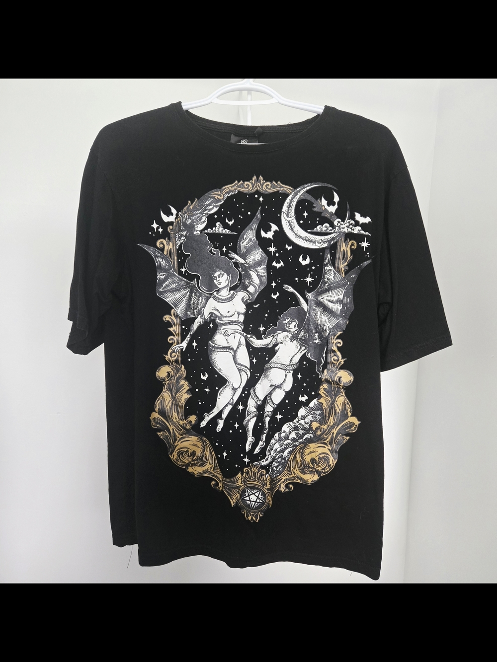 🖤 Restyle 🖤 "Las Furias" T-shirt